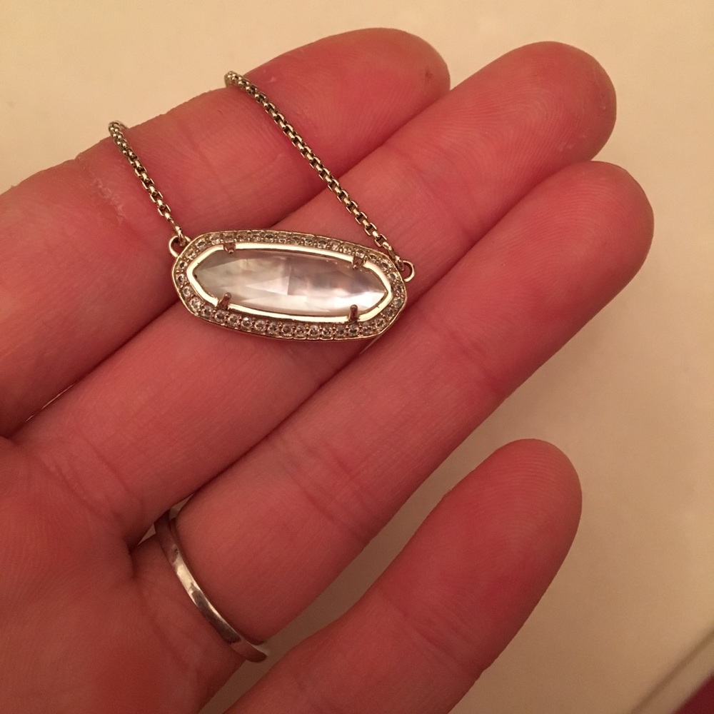 Kendra Scott Necklace